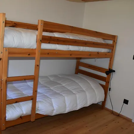 Rez-de-jardin Ensoleille, 3 Pieces, Proche Centre Et Pistes, Animaux Acceptes - Fr-1-464-206 *